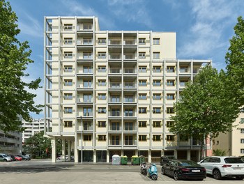 Housing Estate Dr. Natterergasse - 