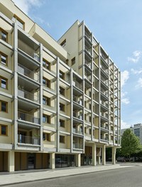 Housing Estate Dr. Natterergasse - 